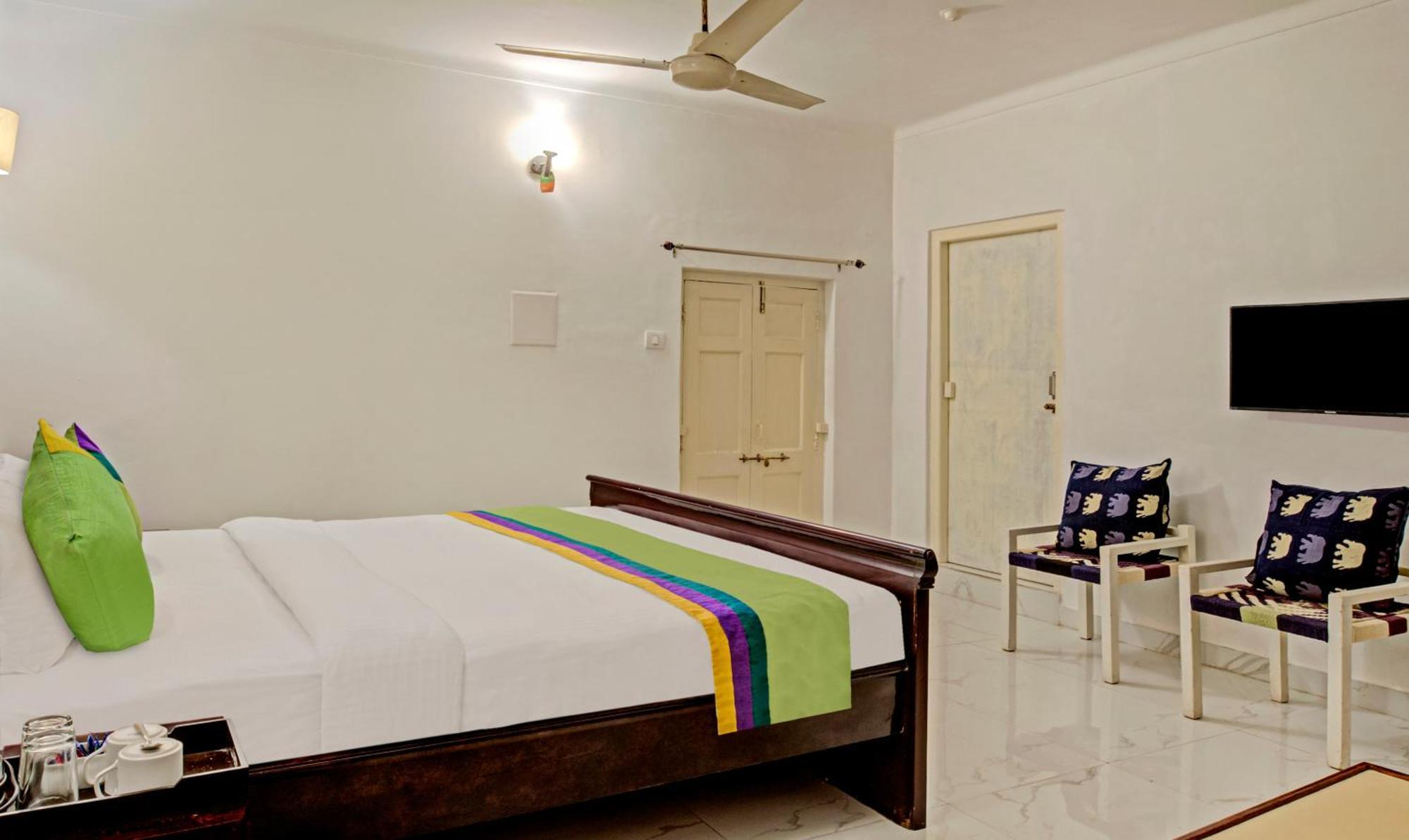 Hotel Meera Udaipur Eksteriør bilde